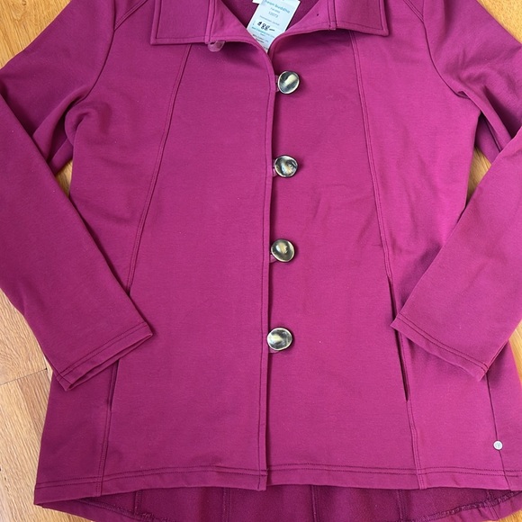 Women’s Jacket - Picture 3 of 7